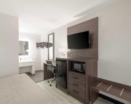 In-room Amenities at Downtown Inn & Studio Suites